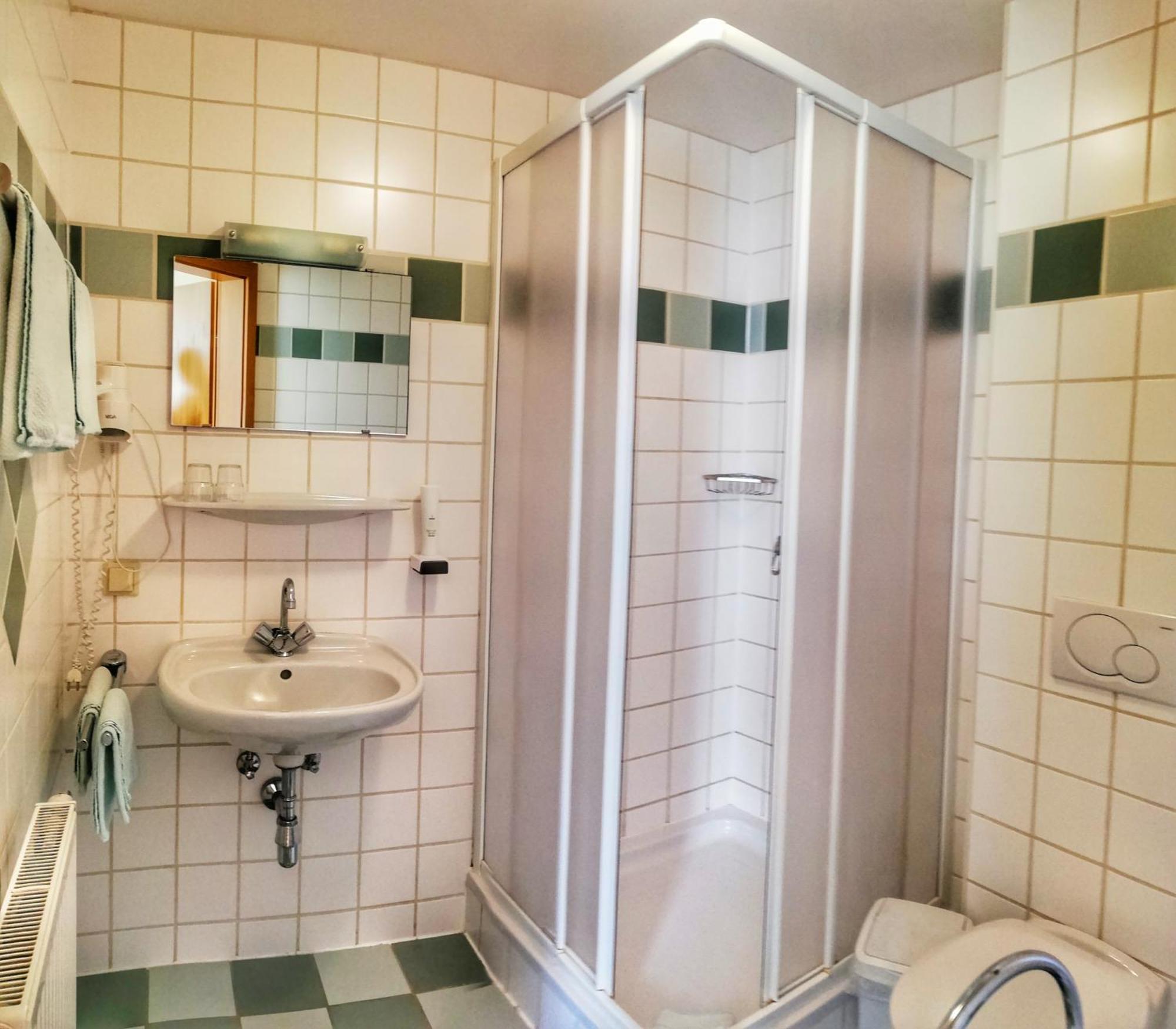 Familie Zuser Hotel Garni Mitterbach Buitenkant foto