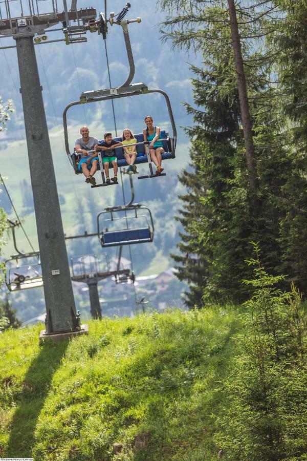 Familie Zuser Hotel Garni Mitterbach Buitenkant foto
